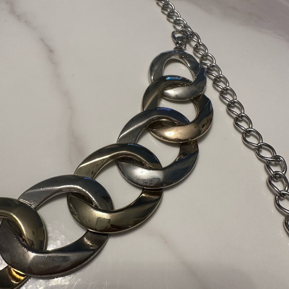 Silver & gold chain link belt - Picture 3 of 3